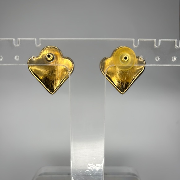 Elegant Gold and Jade Floral Earrings - Picture 4 of 4
